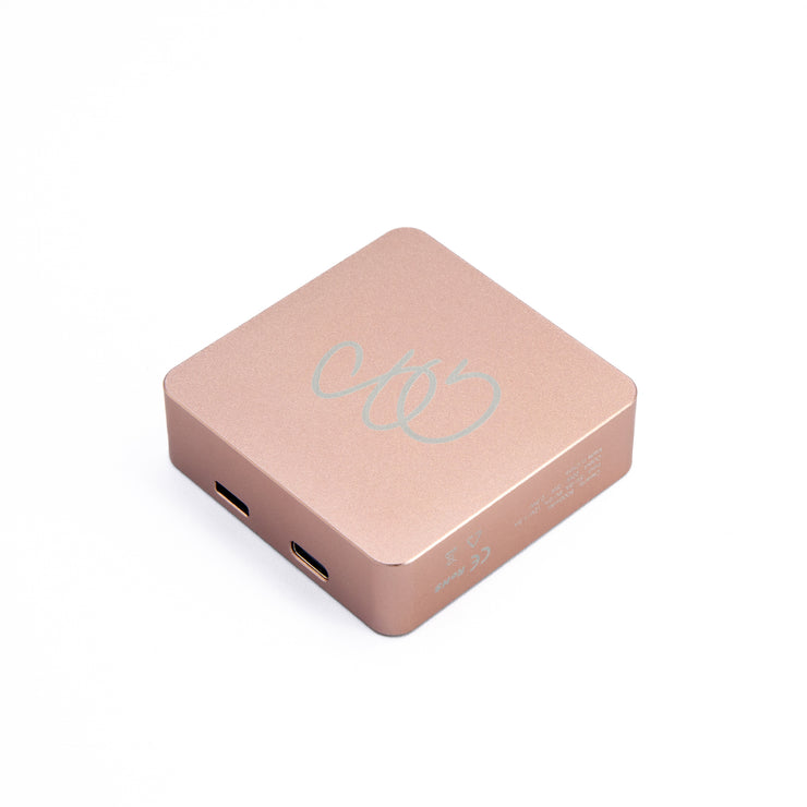 SG reCharge Go - Magnetic Wireless Power Bank